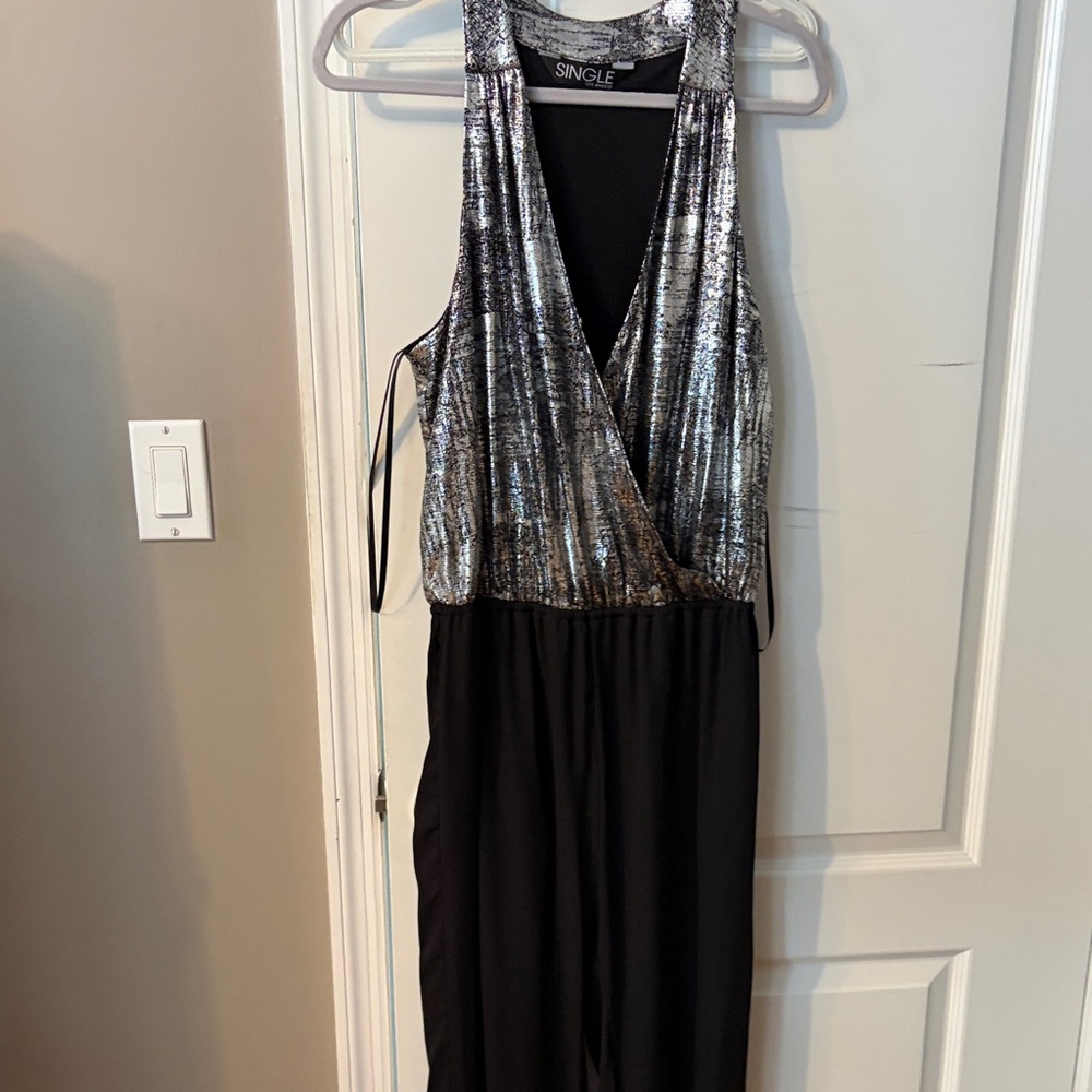 Single Silver and Black V-Neck Jumpsuit